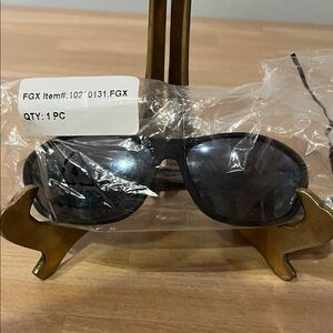 Foster Grant Polarized Black Sunglasses